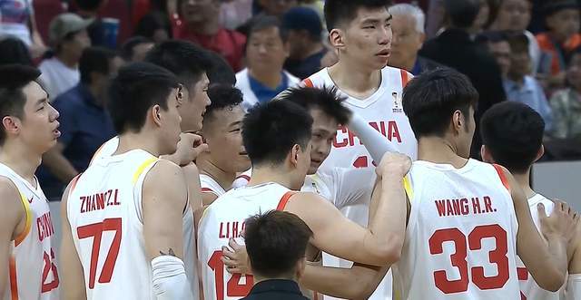 欧冠官方直播平台-男篮逆转险胜，出线基本稳了，3人绝对功臣，2人拉胯，郭士强无奈