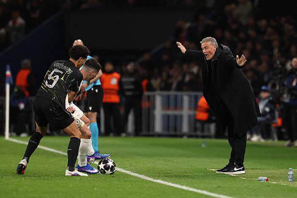 欧冠官方直播平台-【复盘】巴黎大胜复仇，恩里克下半场变招打崩切尔西